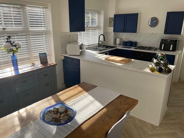 Dining kitchen 2.jpg