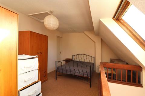 1 bedroom maisonette for sale, Dorchester Court, Woking GU22