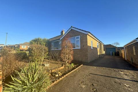 2 bedroom semi-detached bungalow for sale, Broadlands Drive, Scarborough YO13