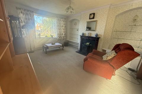 2 bedroom semi-detached bungalow for sale, Broadlands Drive, Scarborough YO13