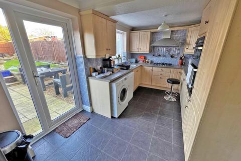 2 bedroom end of terrace house for sale, Mansell Road, Shoreham-by-Sea BN43