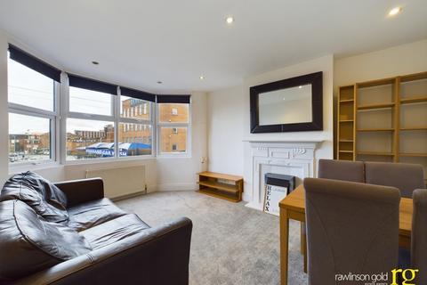 2 bedroom flat to rent, Greenhill Way, Harrow