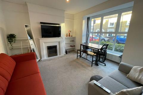 4 bedroom terraced house to rent, Canton Street, Southampton