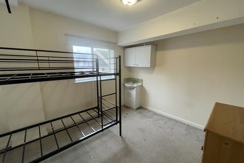 Flat to rent, St Marys Street, Southampton