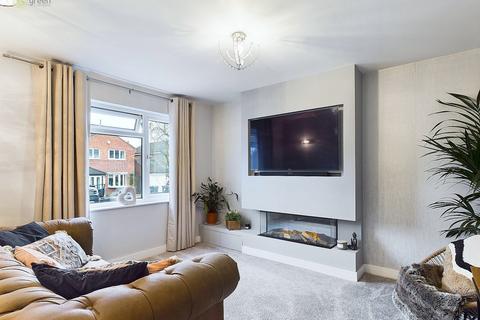 1 Carters Close, Sutton Coldfield, B76 2TE