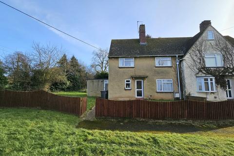 3 bedroom semi-detached house for sale, Chetwode, Overthorpe