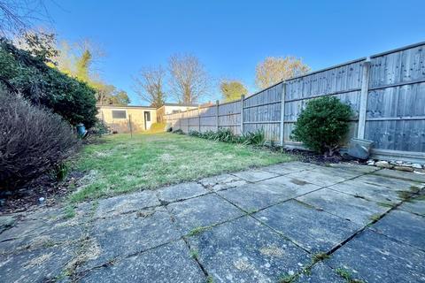 3 bedroom semi-detached house for sale, Marshalls Drive, Romford