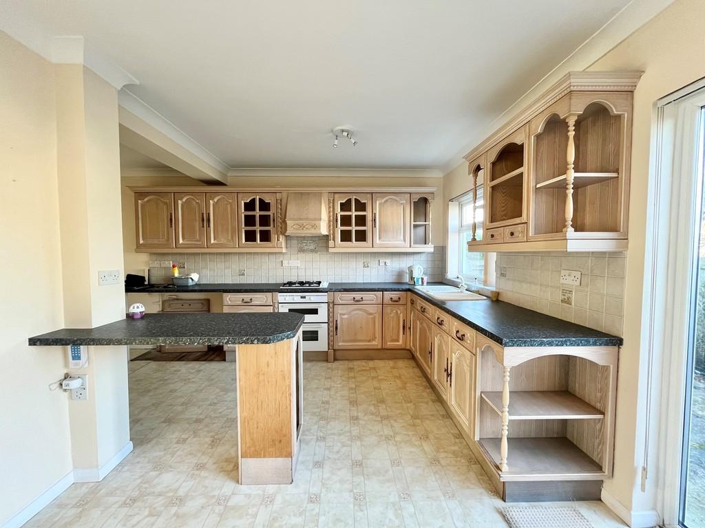 Kitchen 25.1