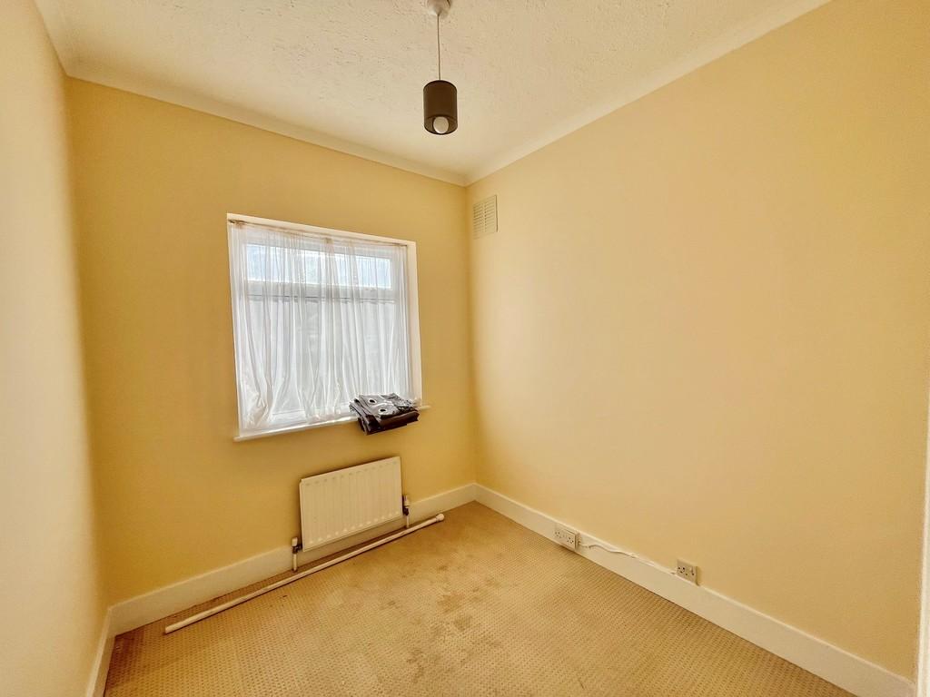 Bed 3.25