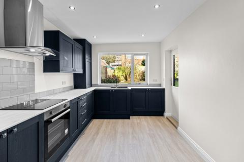 18 Burn Grove, Chapeltown, Sheffield, S35 1SN