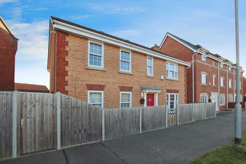 4 bedroom detached house for sale, Claudius Road, North Hykeham, Lincoln