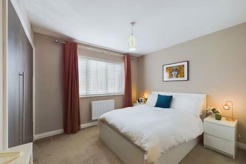 17 Ash Road, Sychdyn, Mold, CH7 6WN