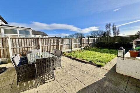 3 bedroom semi-detached house for sale, Shirley Parade, Gomersal, BD19