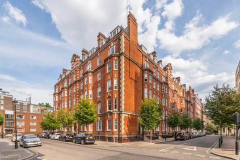 4 bedroom flat for sale, Cumberland Mansions, George Street, Marylebone, London