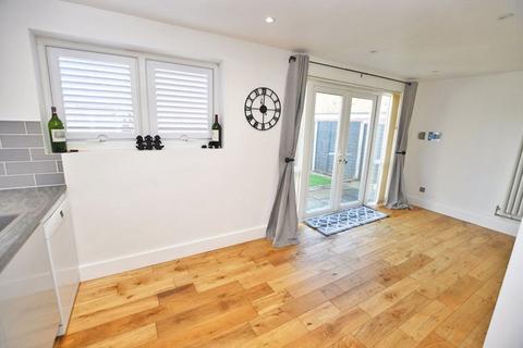 3 bedroom terraced house for sale, Newenden Close, Vinters Park, Maidstone