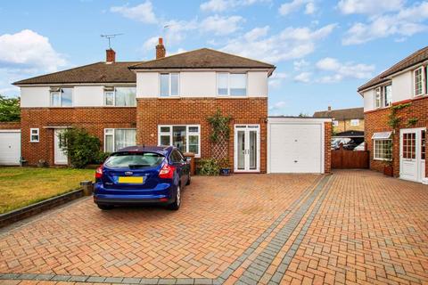 3 bedroom semi-detached house for sale, Cold Blow Crescent, Bexley