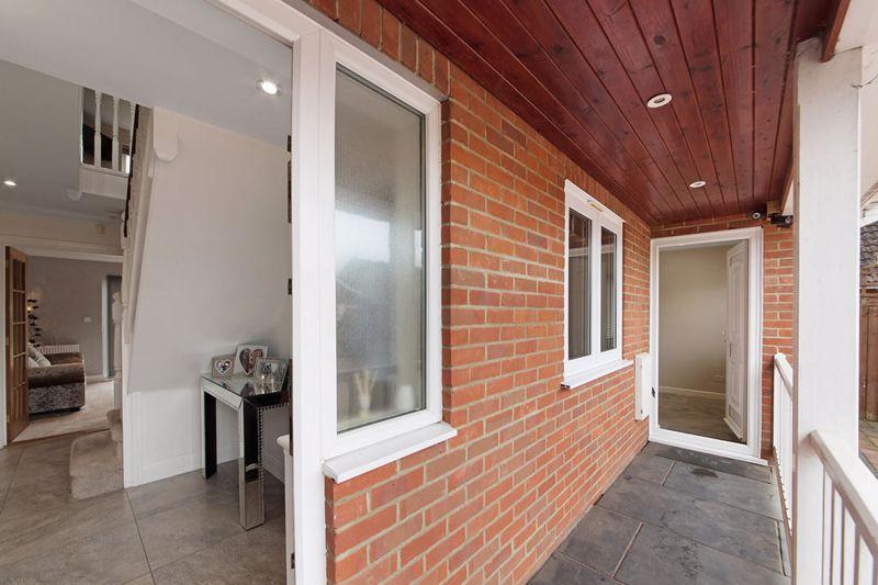 Access to Annexe
