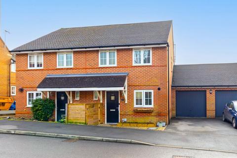 3 bedroom semi-detached house for sale, Greenhurst Drive, East Grinstead