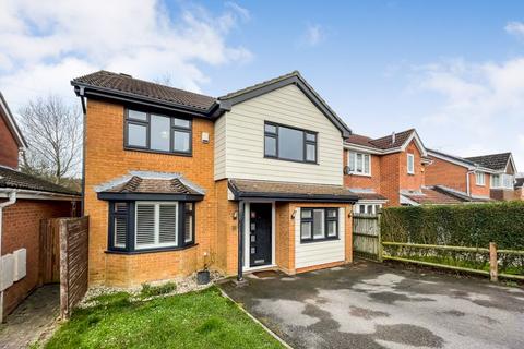 4 bedroom detached house for sale, Marlborough Gardens, Grange Park, Hedge End, SO30