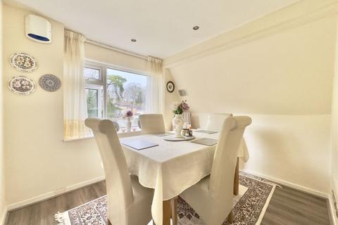2 bedroom apartment for sale, Lichfield Court, Jerrard Drive, B75 7TW