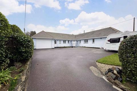 3 bedroom detached bungalow for sale, Playing Place, Truro