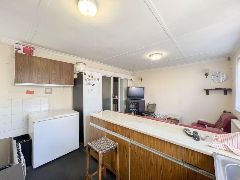 Breakfast kitchen