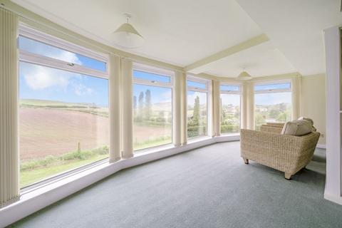 5 bedroom detached house for sale, Butts Hill, Kenton