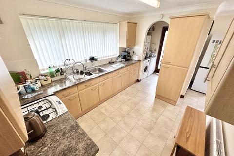 3 bedroom detached bungalow for sale, Tan Y Maes, Glan Conwy