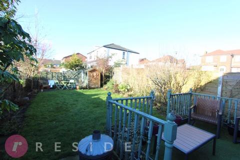 2 Clitheroe Close, Heywood, OL10 4XF