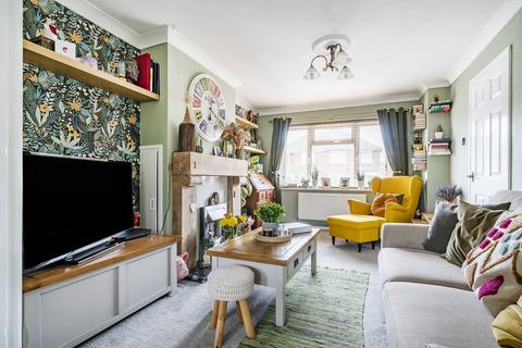 13 Bendon Way, Gillingham, ME8 0EN
