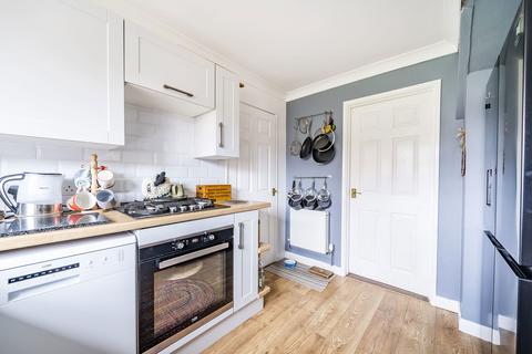 13 Bendon Way, Gillingham, ME8 0EN