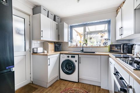 13 Bendon Way, Gillingham, ME8 0EN