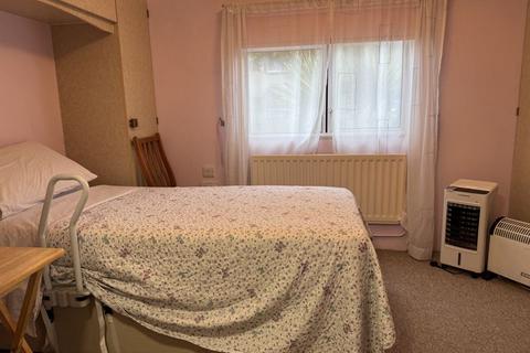 1 bedroom property for sale, Silent Woman Park, Wareham Forest