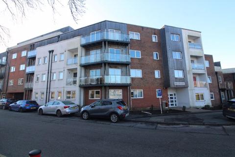 IMMACULATE BALCONY APARTMENT on Dudley Street, Luton