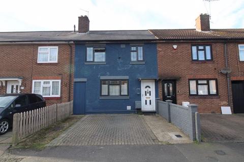 3 bedroom terraced house for sale, Solway Road South, Luton