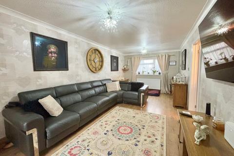 3 bedroom end of terrace house for sale, Ninfield Road, Bexhill-on-Sea, TN39