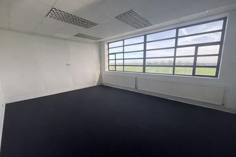 Property to rent, OFFICE UNIT TO BE LET ON ESTABLISHED SITE