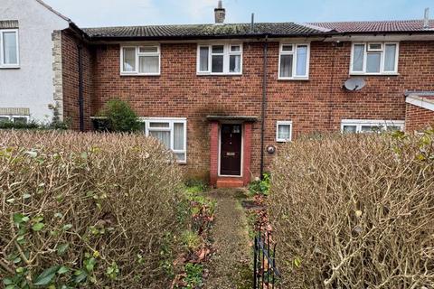 3 bedroom terraced house for sale, Sussex Crescent, Northolt