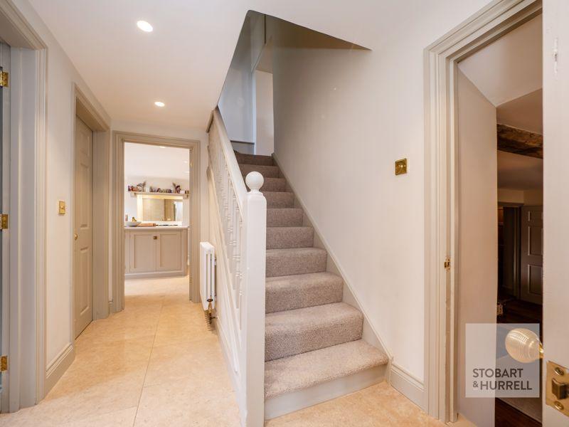 Lobby To Kitchen