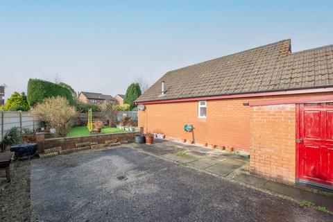 2 bedroom detached bungalow for sale, Ennerdale Road, Astley M29 7PY