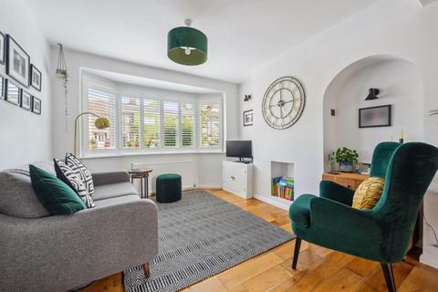 3 bedroom terraced house for sale, Merrilands Road, Worcester Park