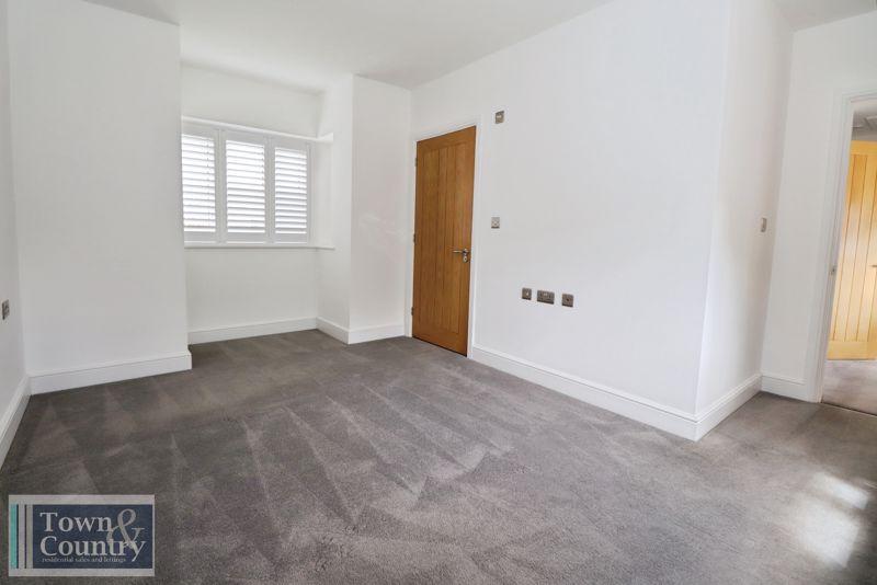 Orchard crescent