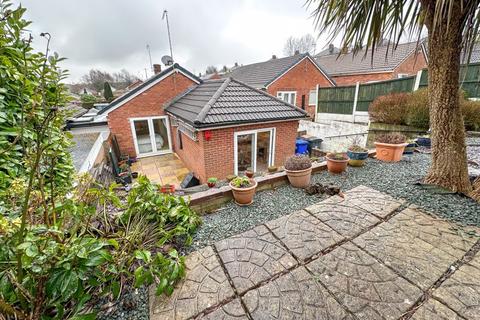 2 bedroom detached bungalow for sale, Belfast Close, Bradeley