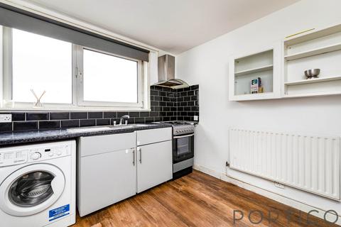 1 bedroom flat to rent, Hay Close, E15