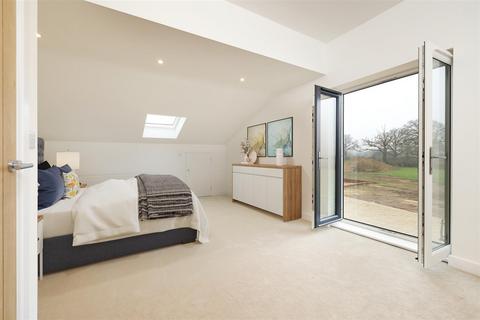 3 bedroom house for sale, SIDLOW, REIGATE RH2