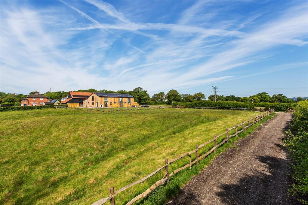 Lower-Duxhurst-Farm-20.jpg