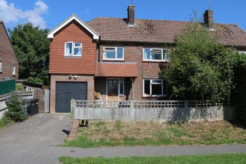 4 bedroom semi-detached house to rent, Horsted Keynes