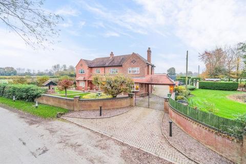 4 bedroom detached house for sale, Maesbrook, Oswestry