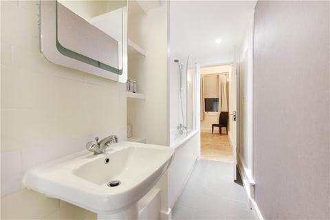 Studio to rent, Mandeville Place, Marylebone