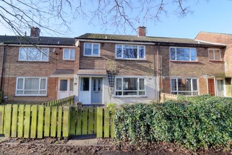 3 bedroom terraced house for sale, St. Albans Close, Scunthorpe